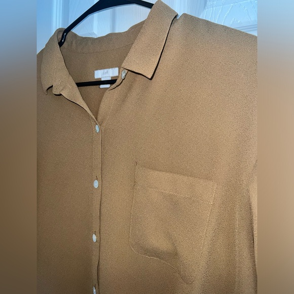 J.Jill Flowy Button Down Blouse NWOT - Picture 3 of 6